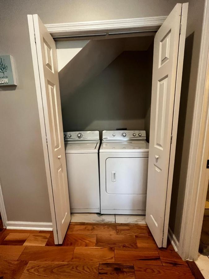 Atlanta Unit 2 Room 1 - Quiet Private Bedroom Private Bathroom المظهر الخارجي الصورة